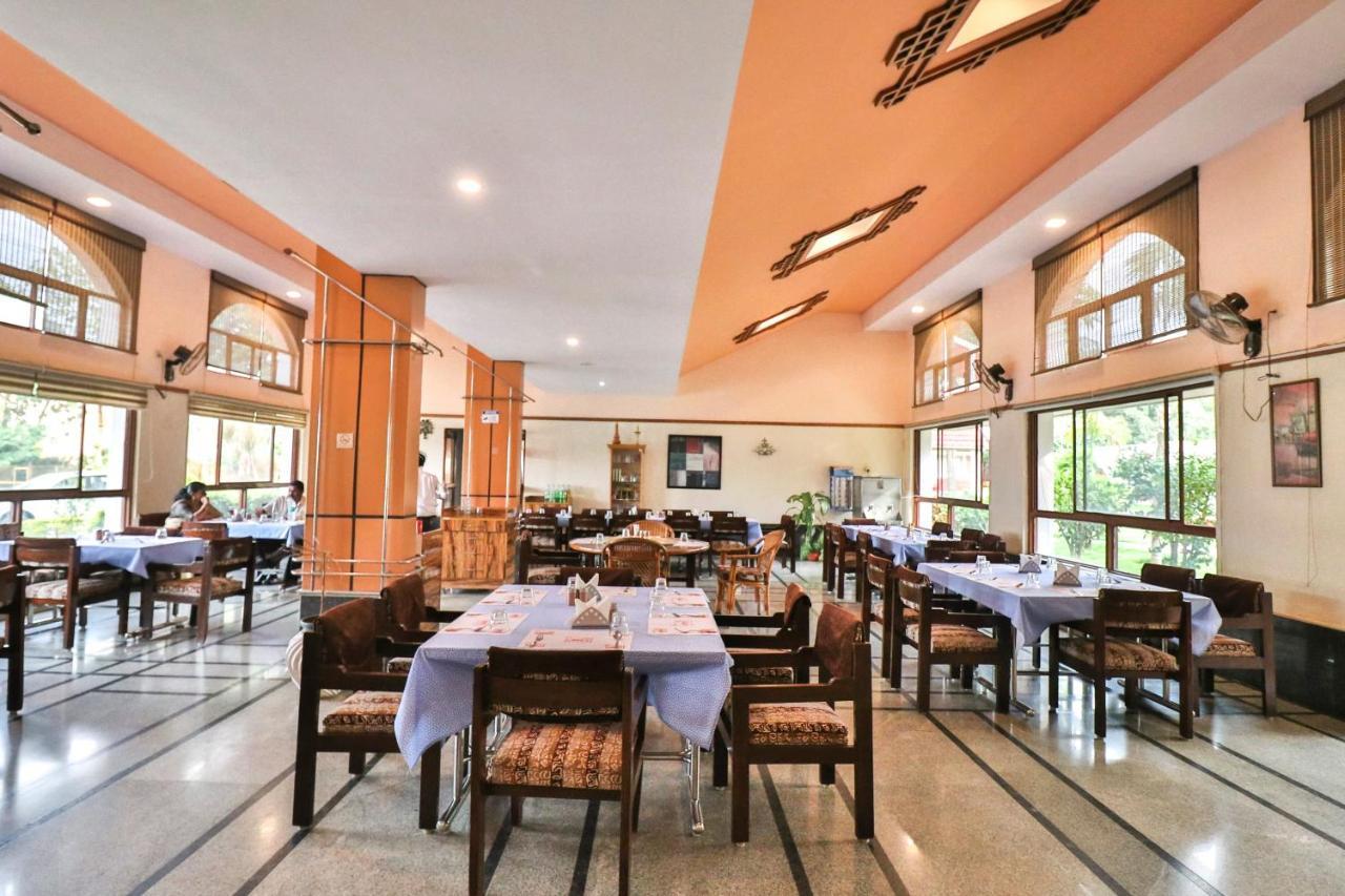 Hôtel Palette - Holiday Palms à Bangalore Extérieur photo